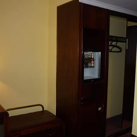 Guest house Kaloz Fregatt Panzio & Etterem *